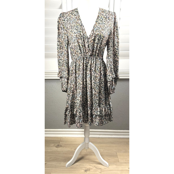 Amour Vert Dresses & Skirts - Amour Vert Women's Cottagecore Tiered Mini Dress Silk Bishop Sleeves Floral Sm